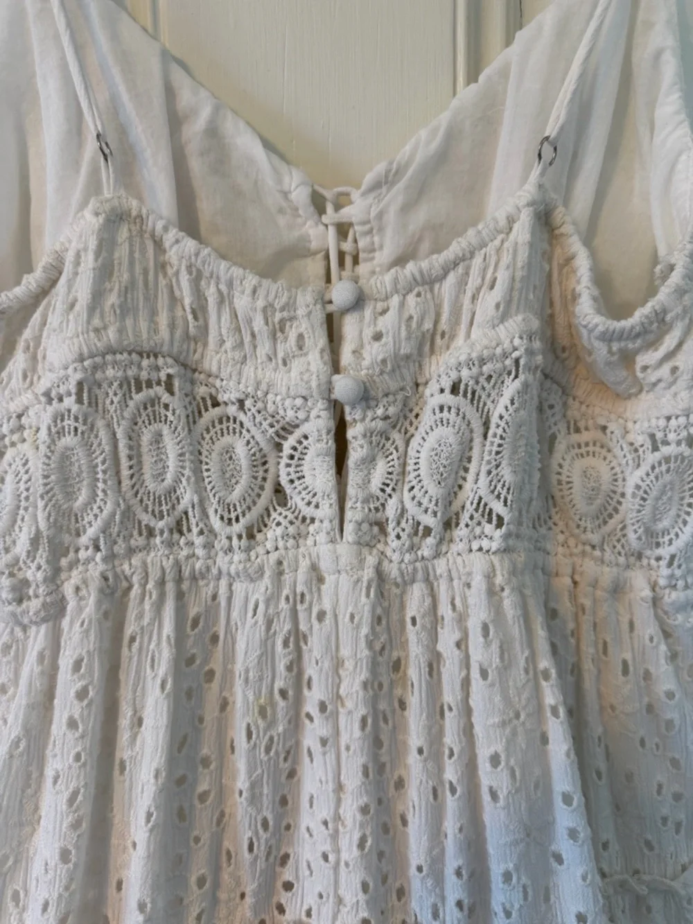 Surf Gypsy Ivory Crochet Mini Dress Size Medium - Picture 4 of 9